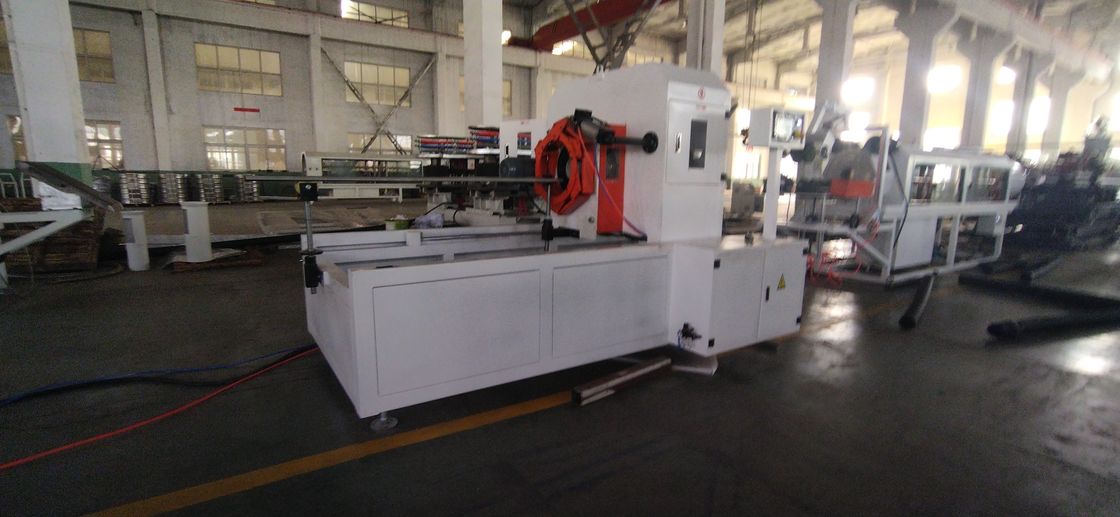 Linea di estrusione automatica per tubi corrugati a doppia parete con sistema di controllo PLC avanzato e 28/36 coppie di stampi per diametri di tubi da 50mm a 200mm