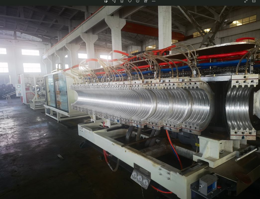 Siemens Inverter Double Wall Corrugated Pipe Extrusion Line con profondità di nitrurazione di 0,4 ∼0,7 mm e 1 set Forming Machine
