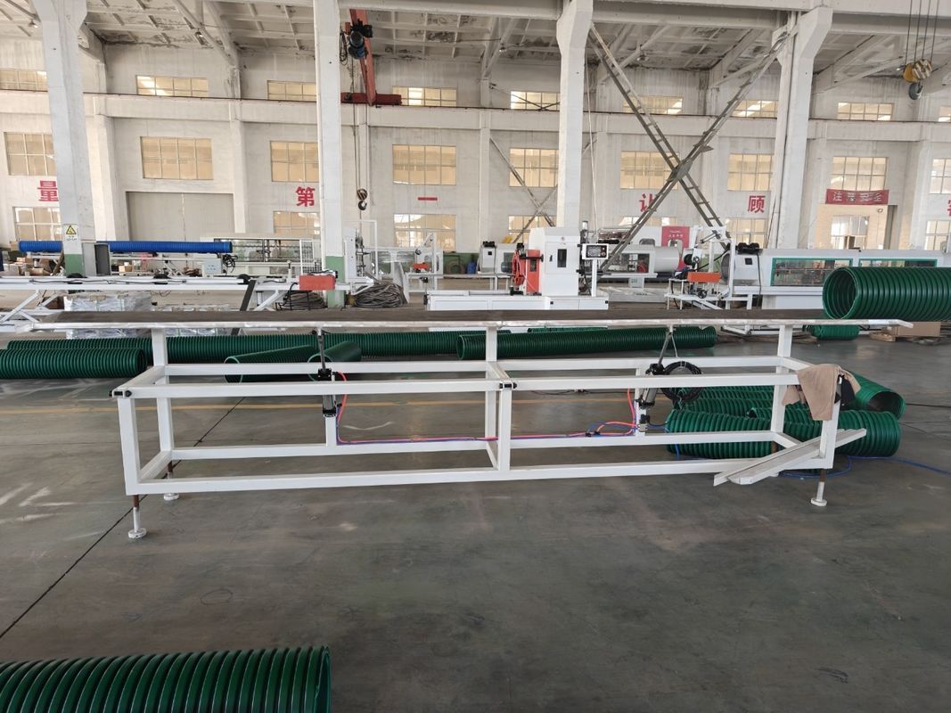 Extruder conico a doppia vite PVC doppia parete tubo ondulato macchina di estrusione per tubi di plastica