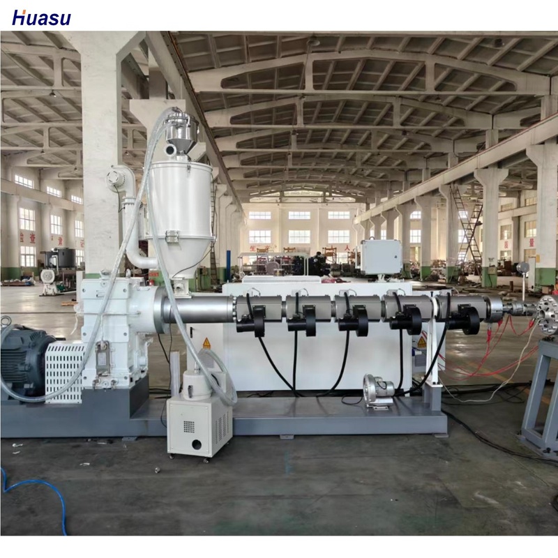 Linea di estrusione per tubi corrugati a parete singola automatica con inverter Siemens e relè Omron per tubi da 75-250mm