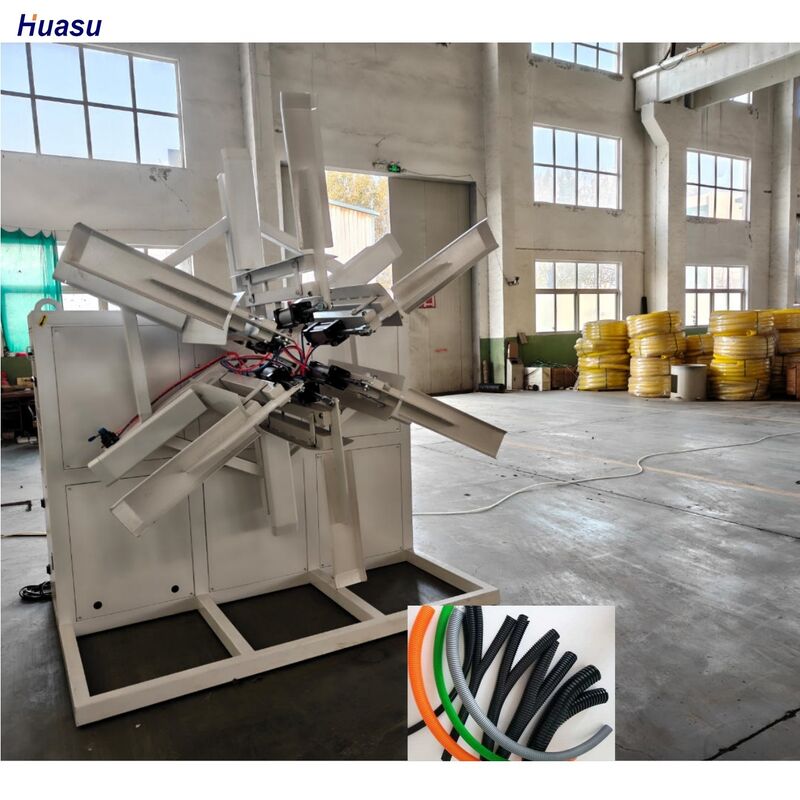 Linea di estrusione per tubi corrugati a doppia parete con motore AC Siemens, rapporto di vite 33:1 e sistema di raffreddamento ad acqua