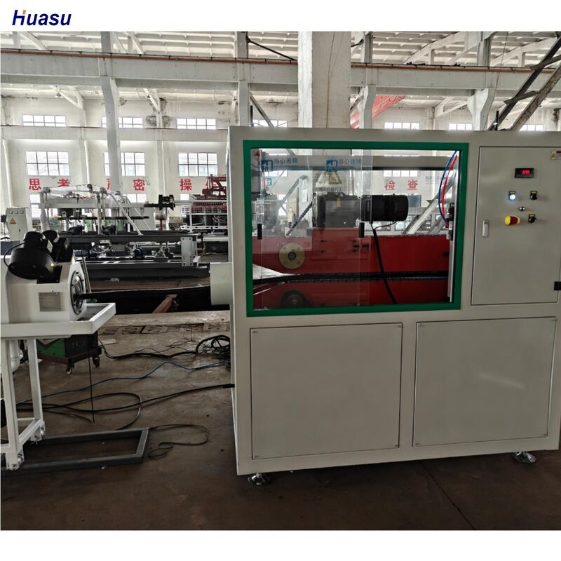 Linea di estrusione per tubi corrugati a parete singola con raffreddamento ad acqua, capacità 400-1000 e corrugazione automatica