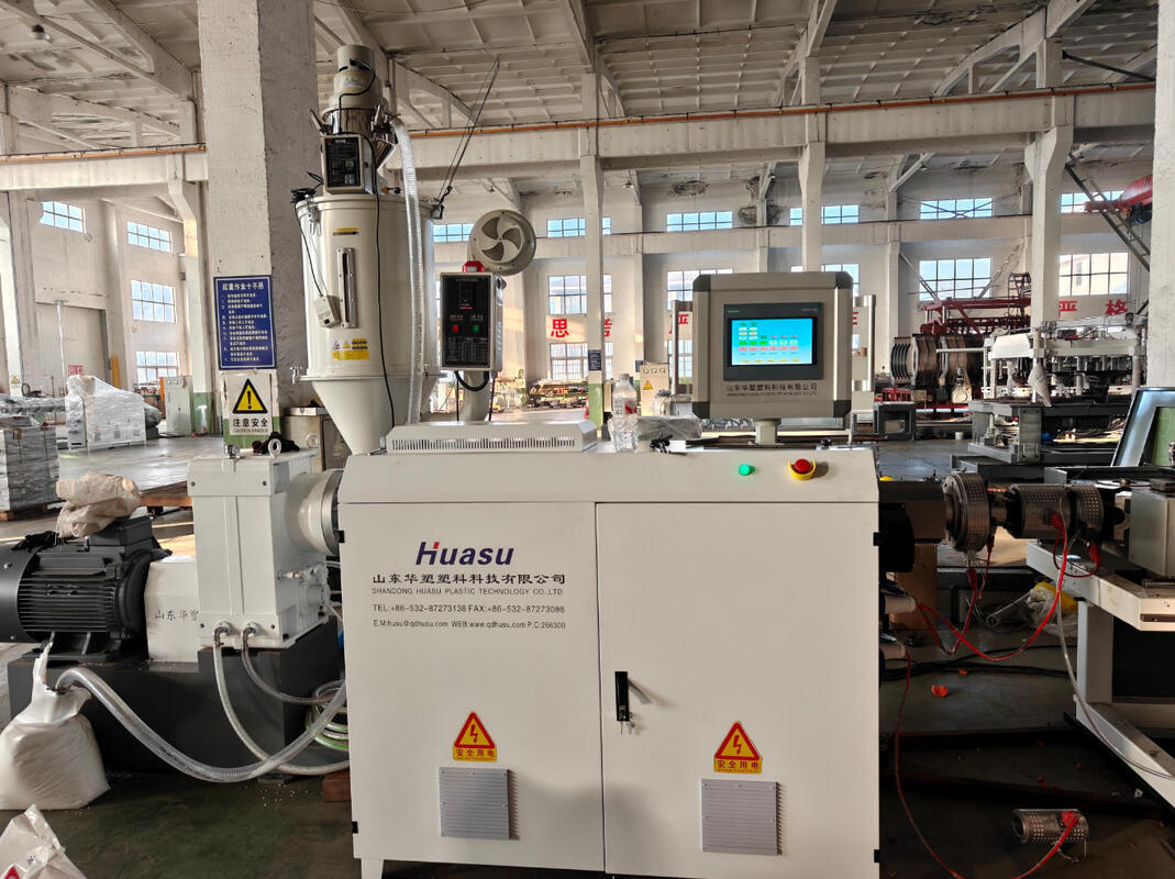 Linea di estrusione di tubi ondulati a doppia parete con controllore di frequenza Siemens HV>740 e materiale di ingranaggio 20CrMnTi