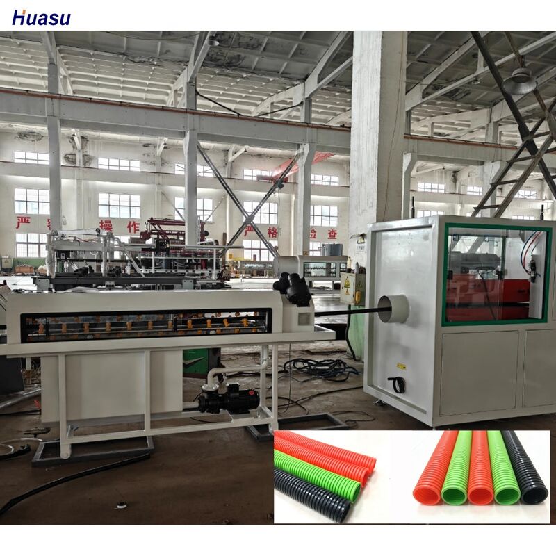 Linea di estrusione di tubi ondulati a parete singola con Siemens Schneider Main Electrics, materiale a canna 38CrMoAlA e telecomando PLC