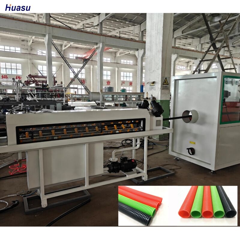 Linea di estrusione di tubi corrugati monostrato PLC con controllo remoto, con quadro elettrico principale Siemens Schneider e materiale del cilindro 38CrMoAlA