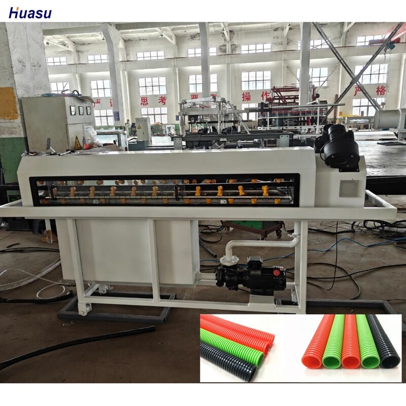 Linea di estrusione di tubi ondulati a parete singola con materiale a canna 38CrMoAlA e elettrodomestici principali Siemens Schneider con telecomando PLC