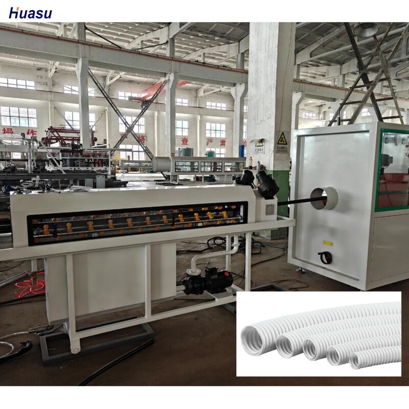 Linea di estrusione per tubi corrugati a parete singola con controllo PLC, che incorpora HDPE e corrugatore a stampo rotante per la produzione di tubi