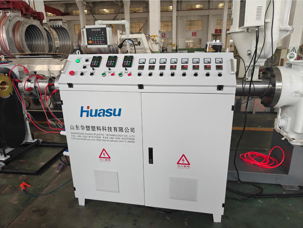 Equipaggiamento per tubi elettrici Linea di produzione di tubi a spirale dotata di macchina di avvolgimento 100 m rotolo in grado di gestire varie dimensioni di tubi